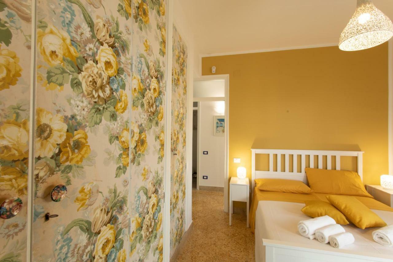 Villa Aurora Mondello Addaura Exteriér fotografie